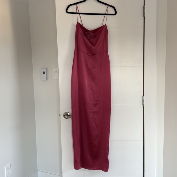 REFORMATION FRANKIE DRESS SIZE 4 - Picture 4 of 4